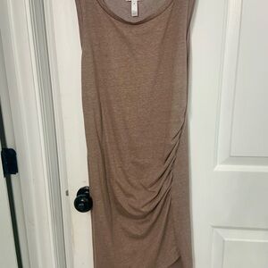 Sleeveless dress.